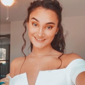 Meet your Posher, Marissa